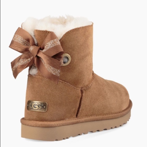 UGG Shoes - UGG Customizable Bailey Bow Chestnut Mini Boot Size 8